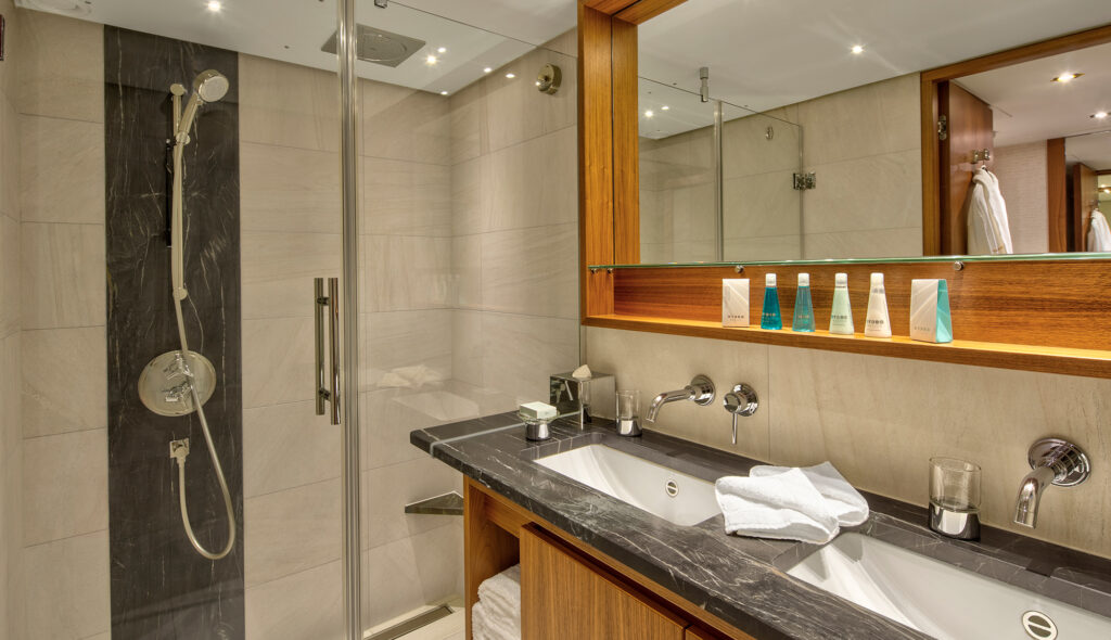 AmaMagna_Suite_SA_Bathroom_2023