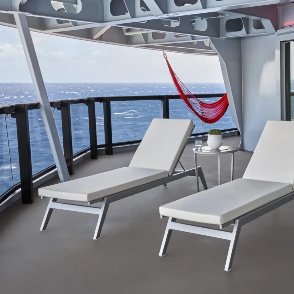 Cheeky Corner Suite Biggest Terrace exterior.