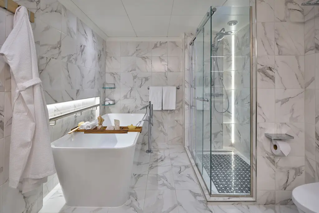 Medium RGB-LEX-Ship NG Islander II Cabin - Cat IS - 00018