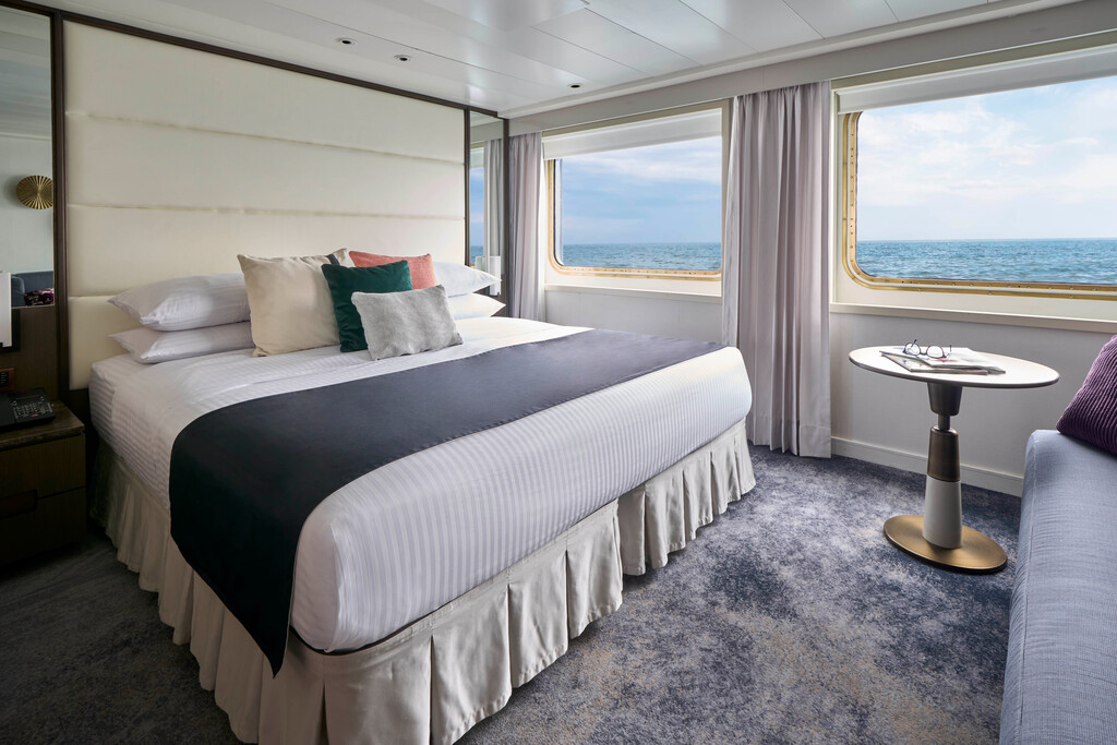 Medium RGB-LEX-Ship NG Islander II Cabin - Cat SU & SO - 00006