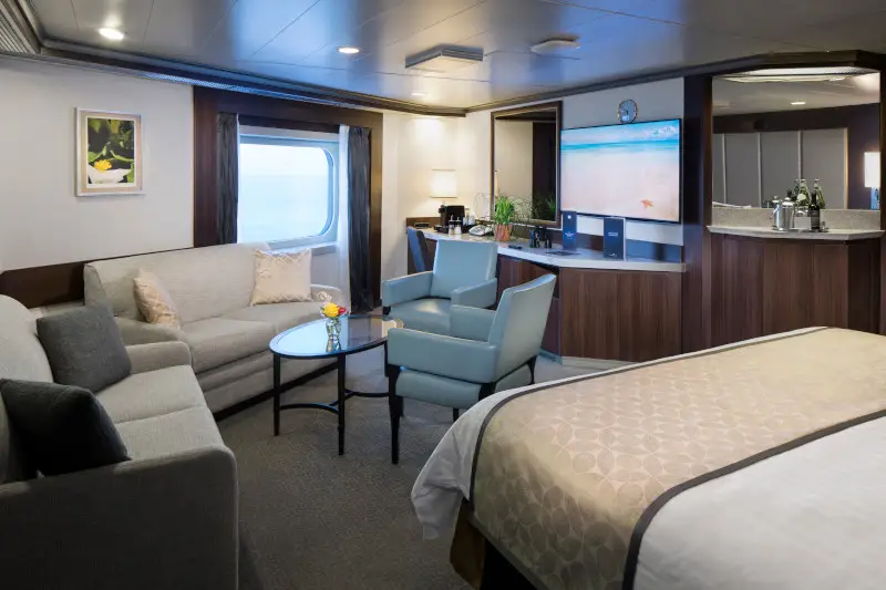 Neptune Spa Suite - Bathroom - Room #10006 - Deck 10 Forward Portside
Nieuw Amsterdam - Holland America Line