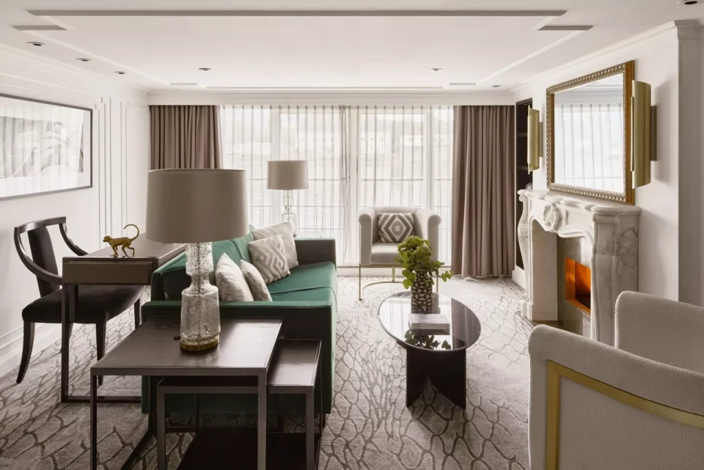 Riverside_Mozart_Cabin_222-0243_comp