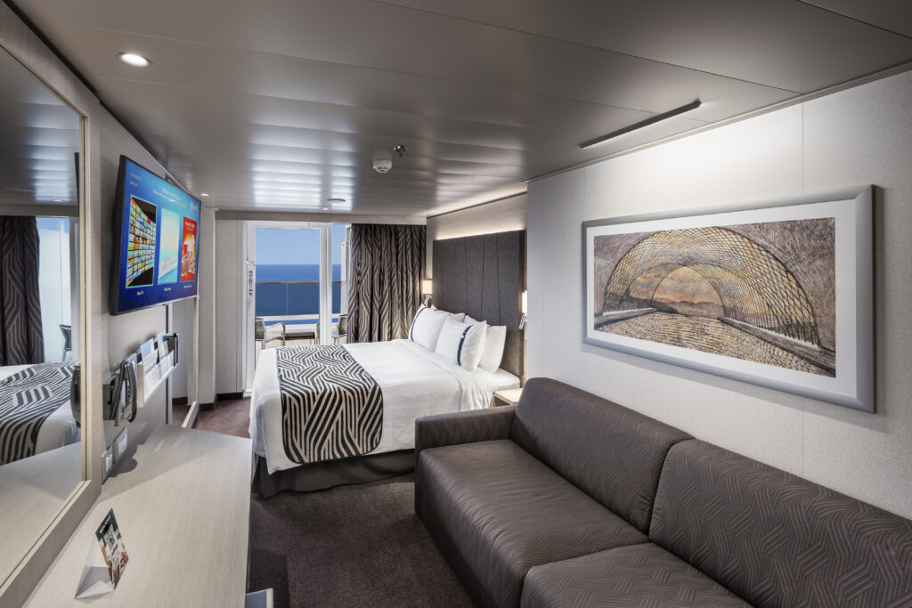 MSC World Europa, Junior Suite Aurea