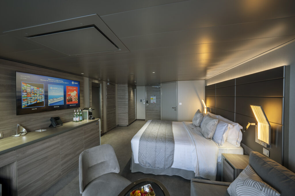 MSC World Europa, MSC Yacht Club Deluxe Suite (YC1)