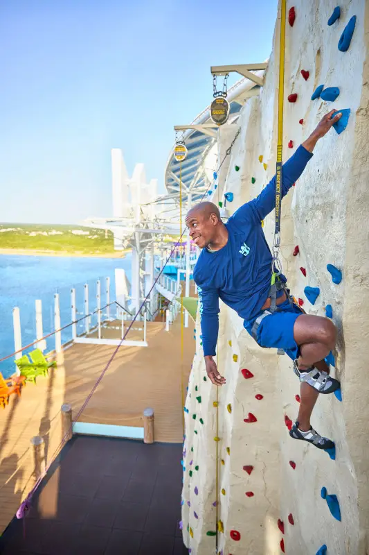 RCI_IC_202402_CC_AHendel_AdrenalinePeak_E43A8008_RT